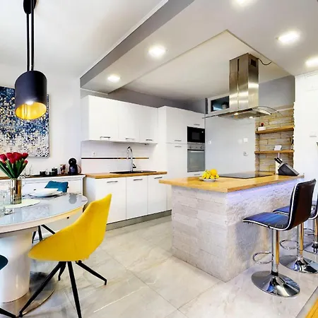 Modern Deluxe Sara 2 * ספליט